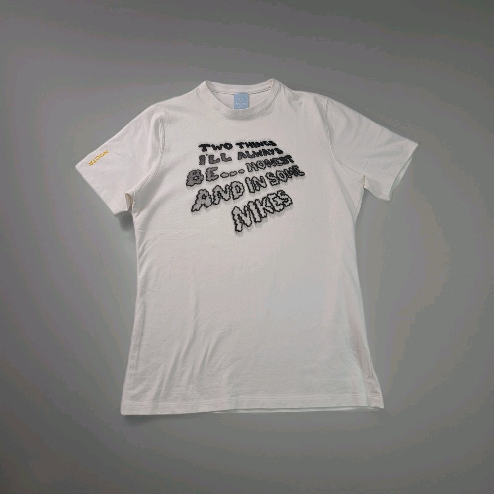 Nike‎ x Drake NOCTA Print Art White SS T-Shirt Men's Size Medium DO2836-100